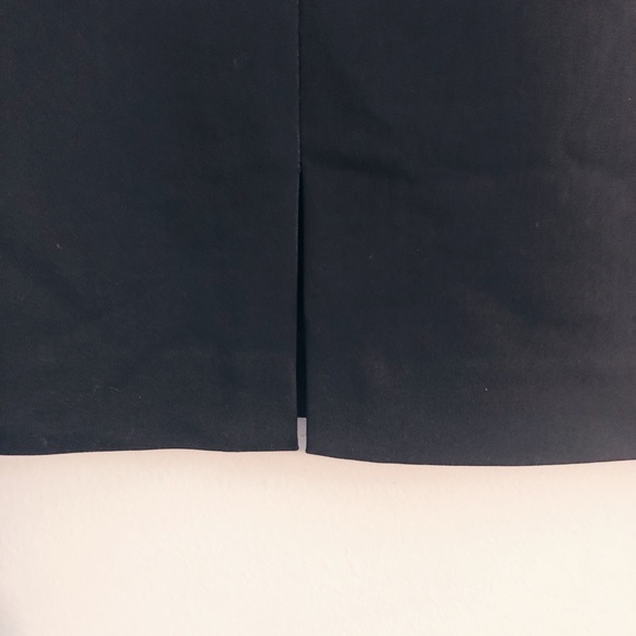 🎉 HP x2 🎉 | H&M | Black Fitted Pencil Skirt - Picture 6 of 8